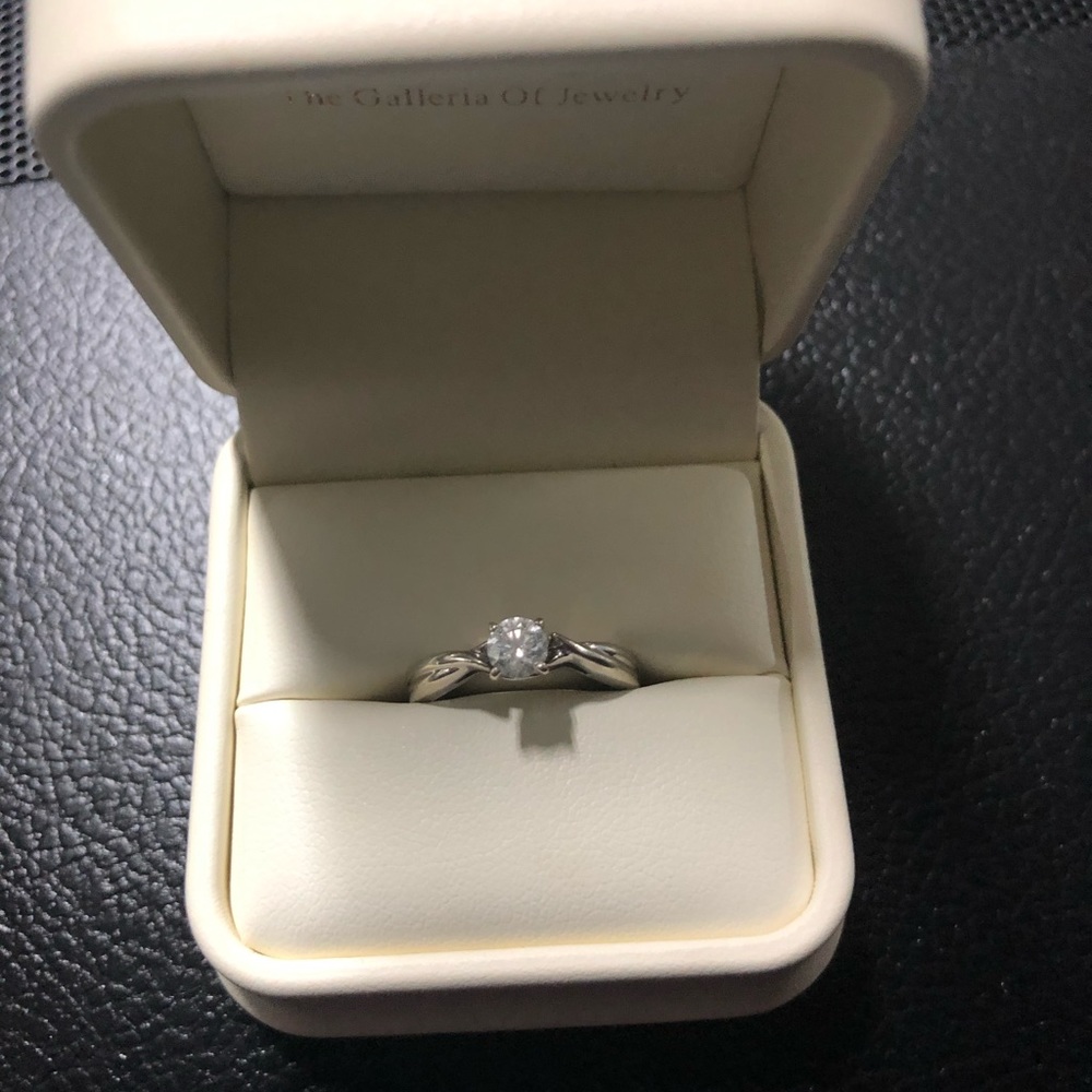 Diamond Ring 0.5 caret